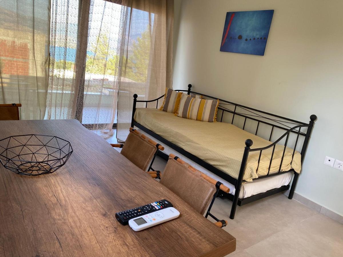 Mirovigli Family Rooms Lepedha ภายนอก รูปภาพ